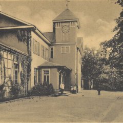 Bad Sodener Bahnhof mit Uhrturm im Jahr 1919